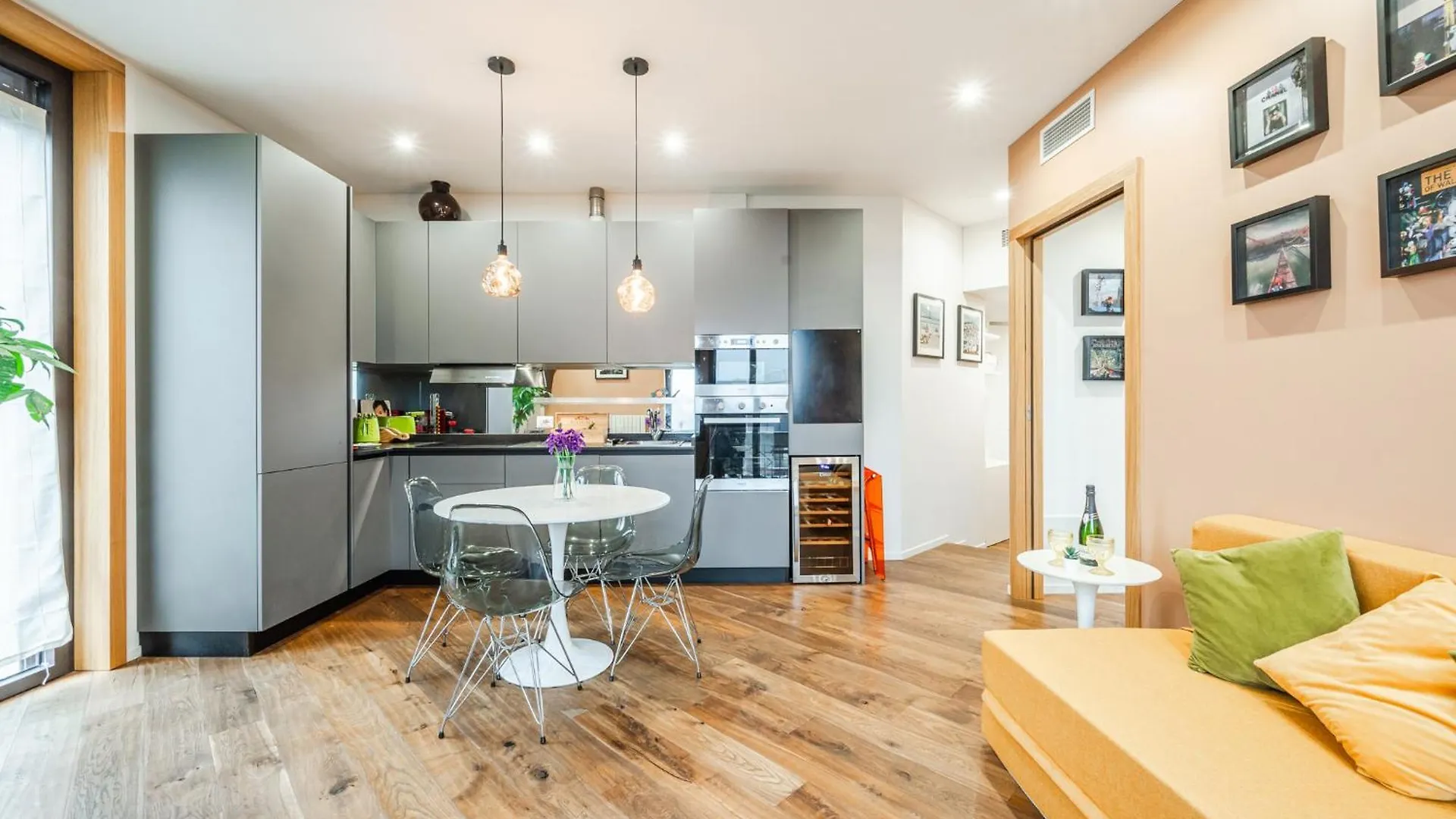 The Visionary Home - Navigli Area Milan 0*,  Italy