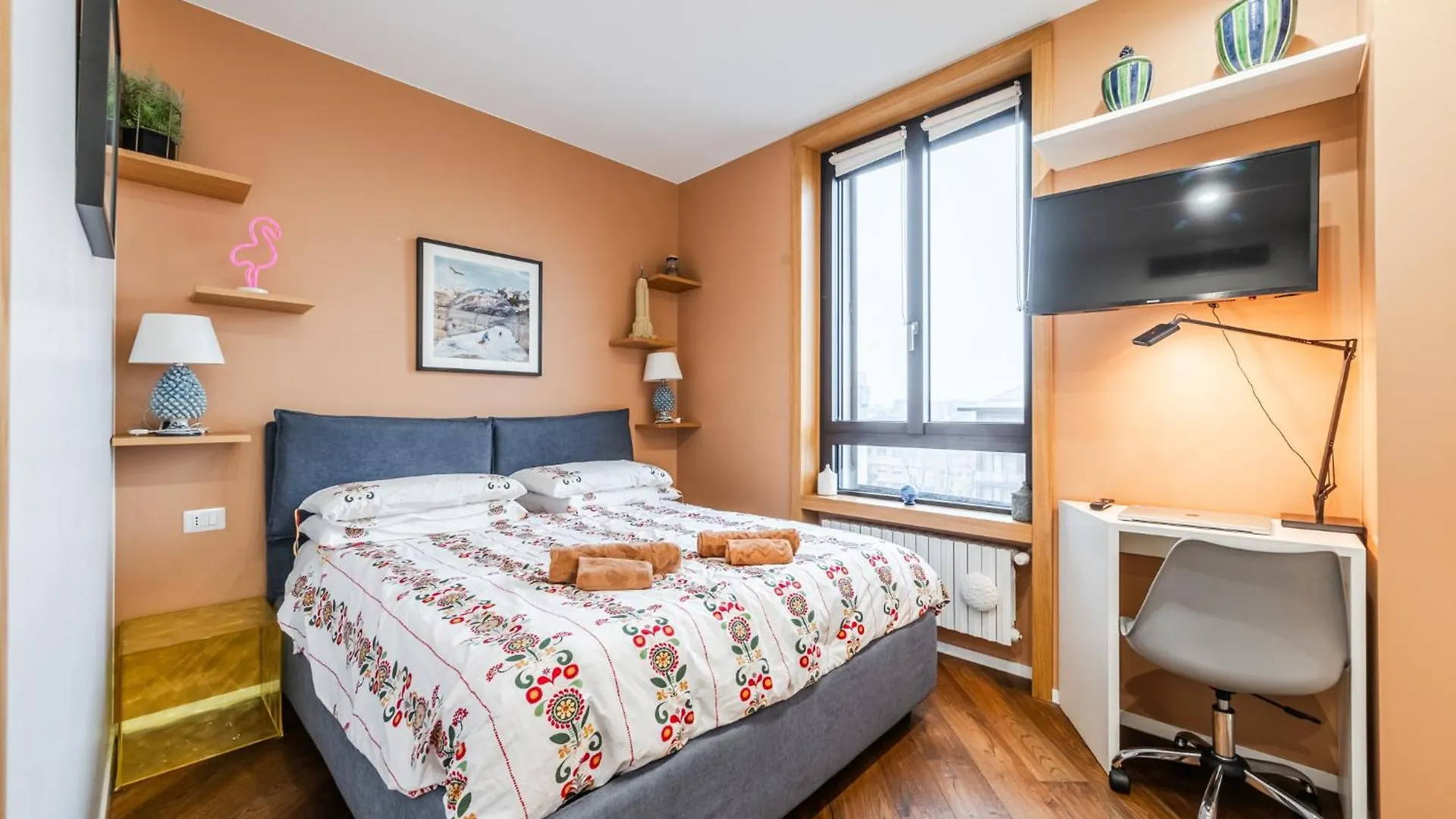 The Visionary Home - Navigli Area Milan Apartment